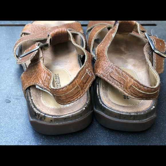 naturalizer Montreat Brown Leather Sport Sandals - Picture 7 of 10